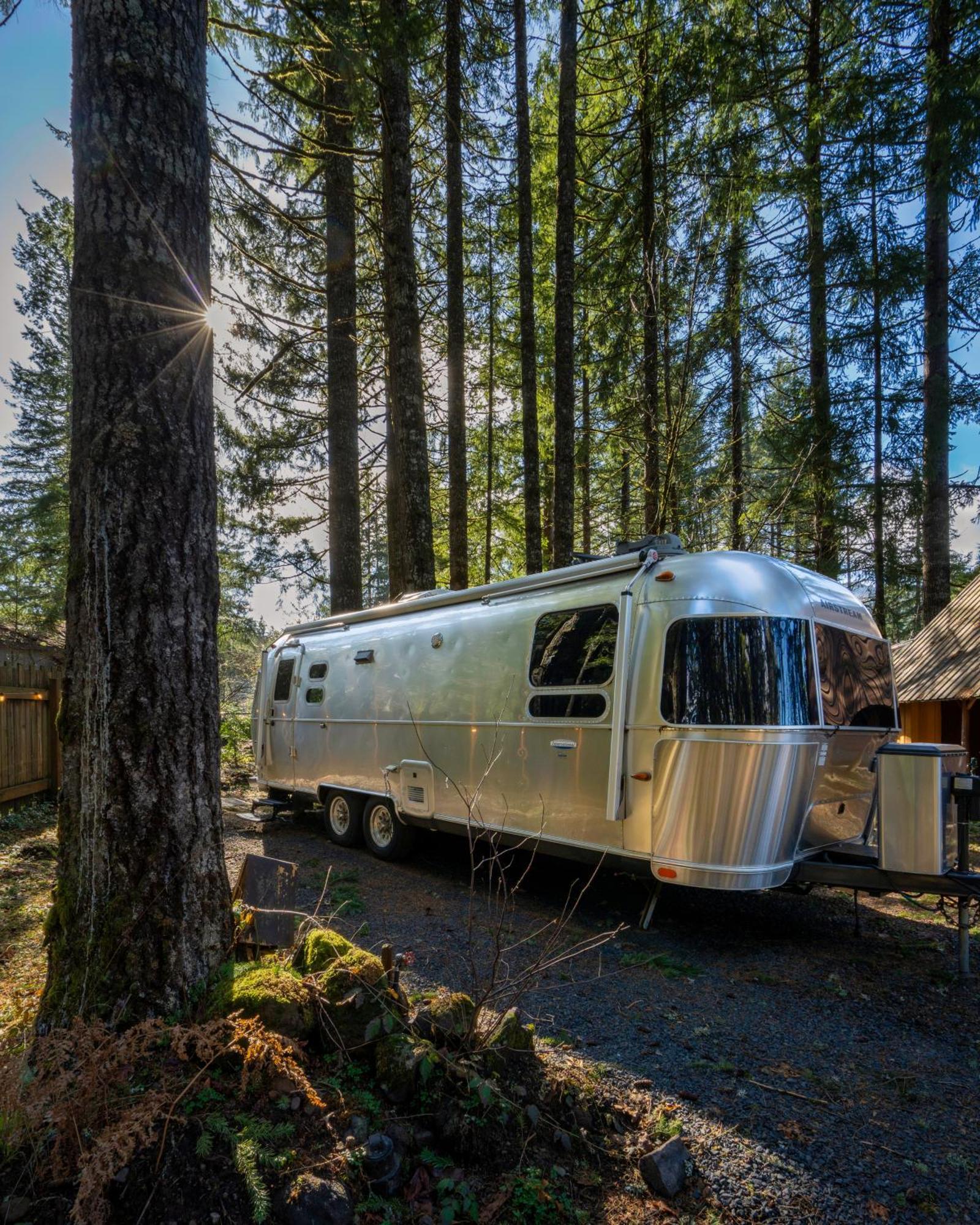 Mt Hood Log Cabin! Fresh Remodel With Airstream 2 Villa Mount Hood Village Екстериор снимка