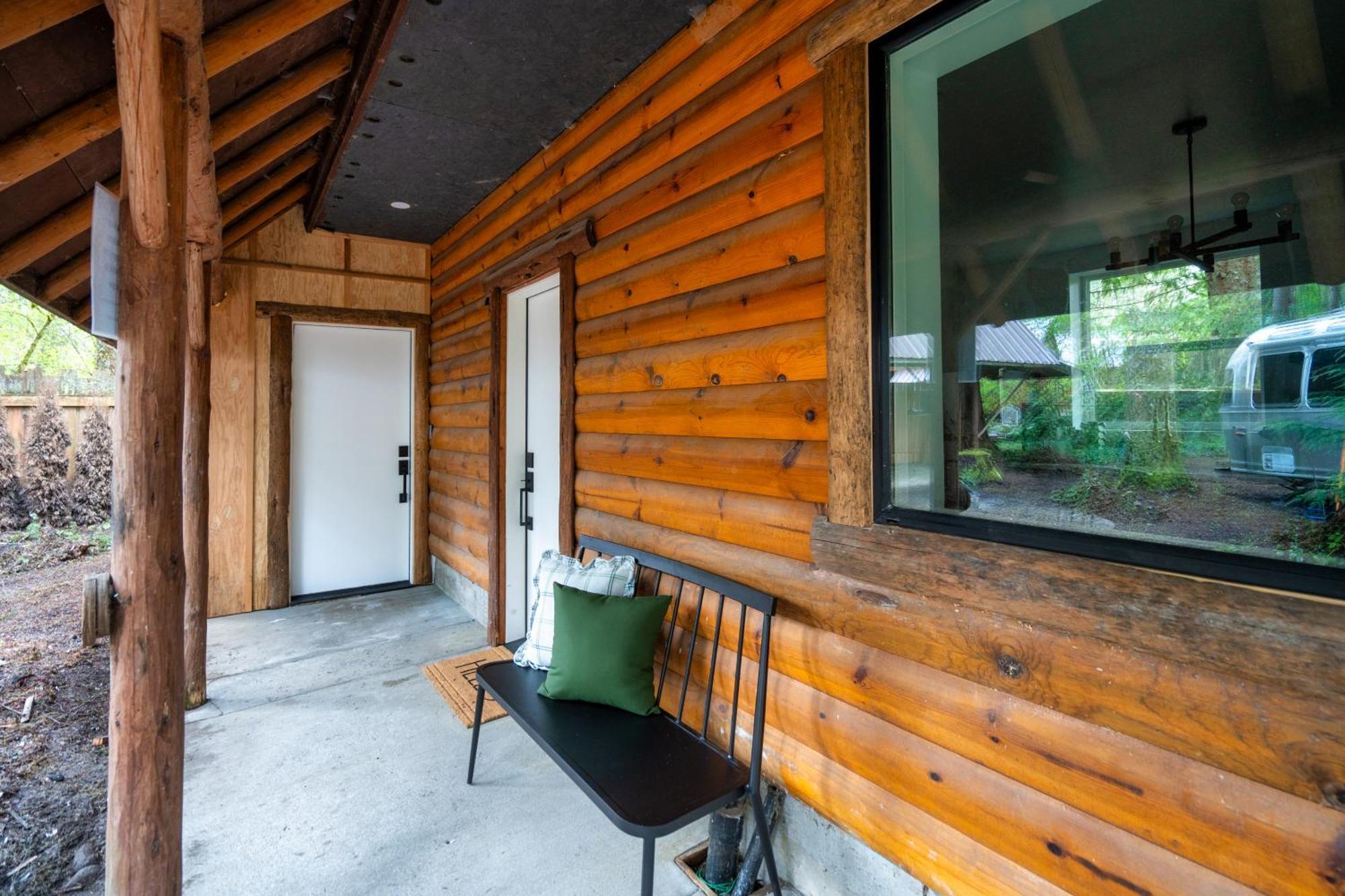 Mt Hood Log Cabin! Fresh Remodel With Airstream 2 Villa Mount Hood Village Екстериор снимка